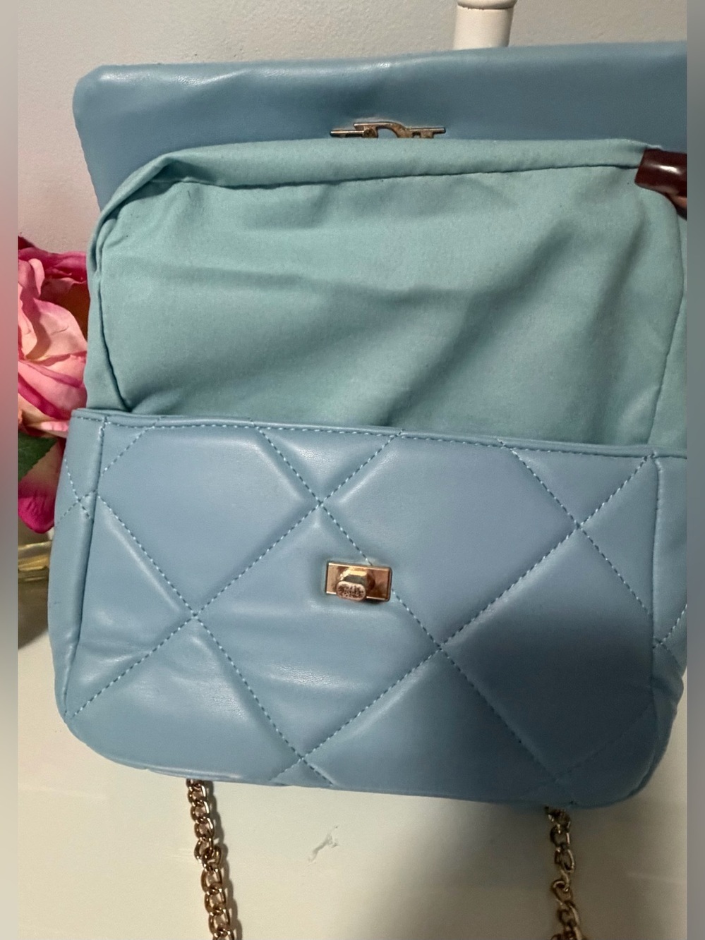 Quilted Light Blue Crossbody with Gold Chain and Round Logo - Picture 6 of 11